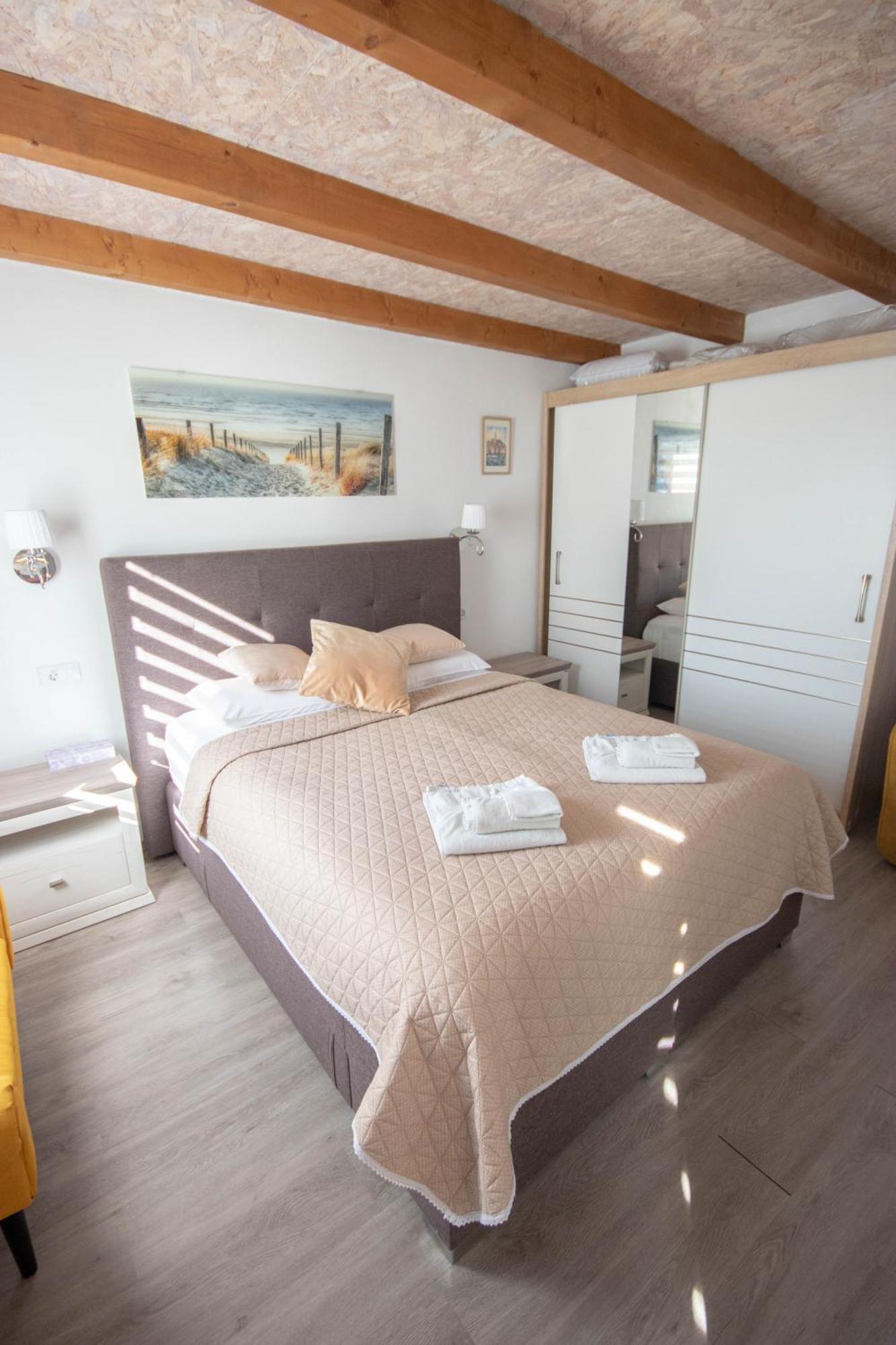 A&D Apartments Rovinj Exterior photo